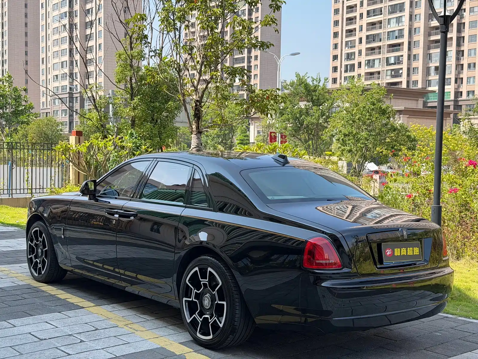 Фото 4 - Rolls-Royce Ghost