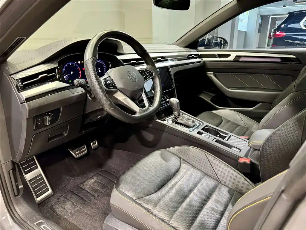 Volkswagen FAW-Volkswagen CC 2024 380TSI Eye-catching Edition фото 27