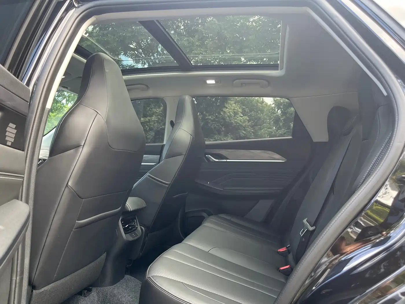 Dongfeng Aeolus Haohan 2025 2024 Glory Edition DH-i 1.5T Luxury