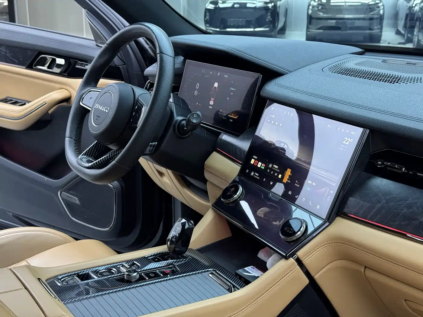 Lynk & Co 09 EM-P 2021 2.0T PHEV Halo 6-seater фото 19