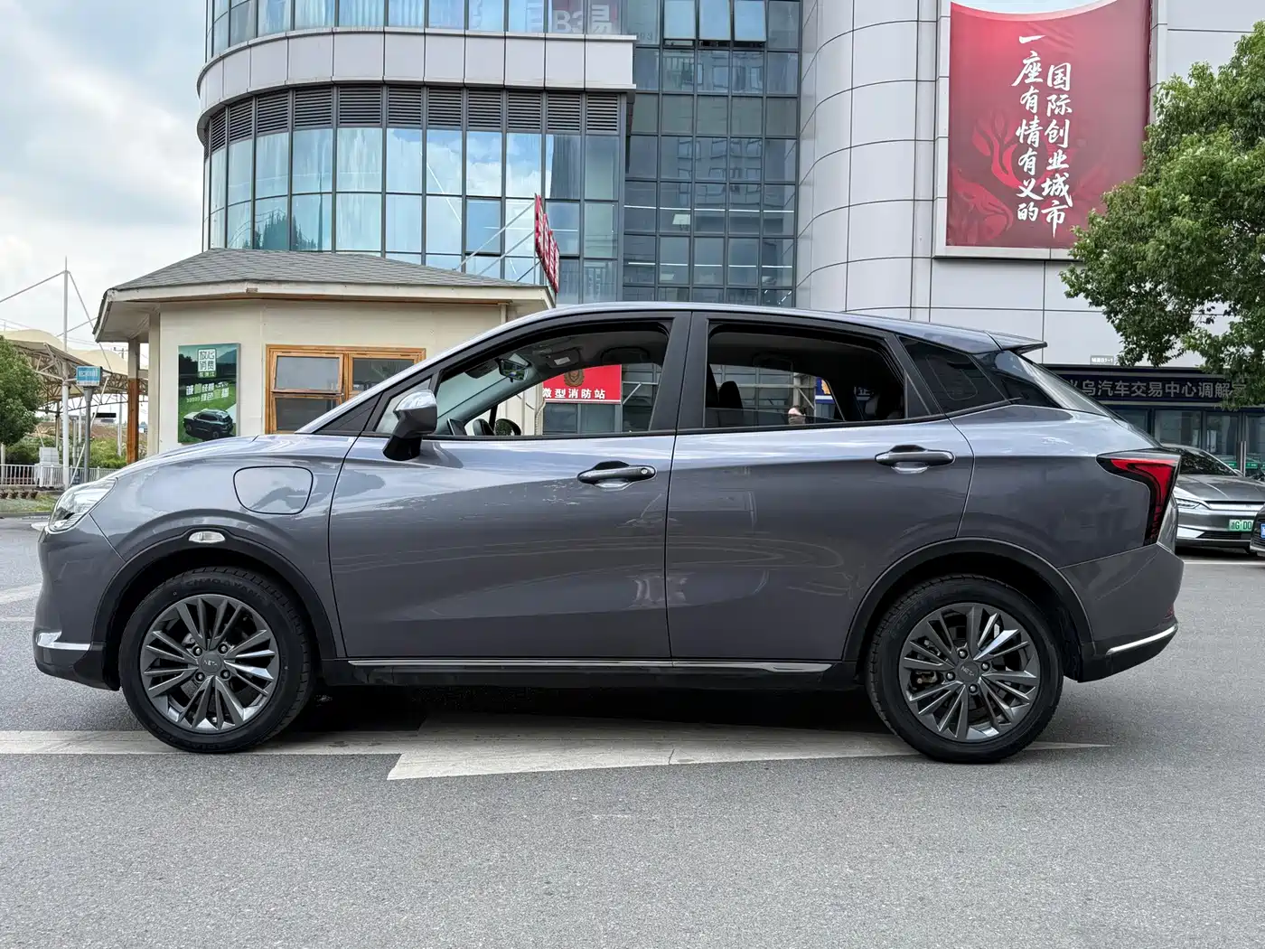 Nezha Auto Nezha V 2023 2022 Trend 400 Industry Custom Edition