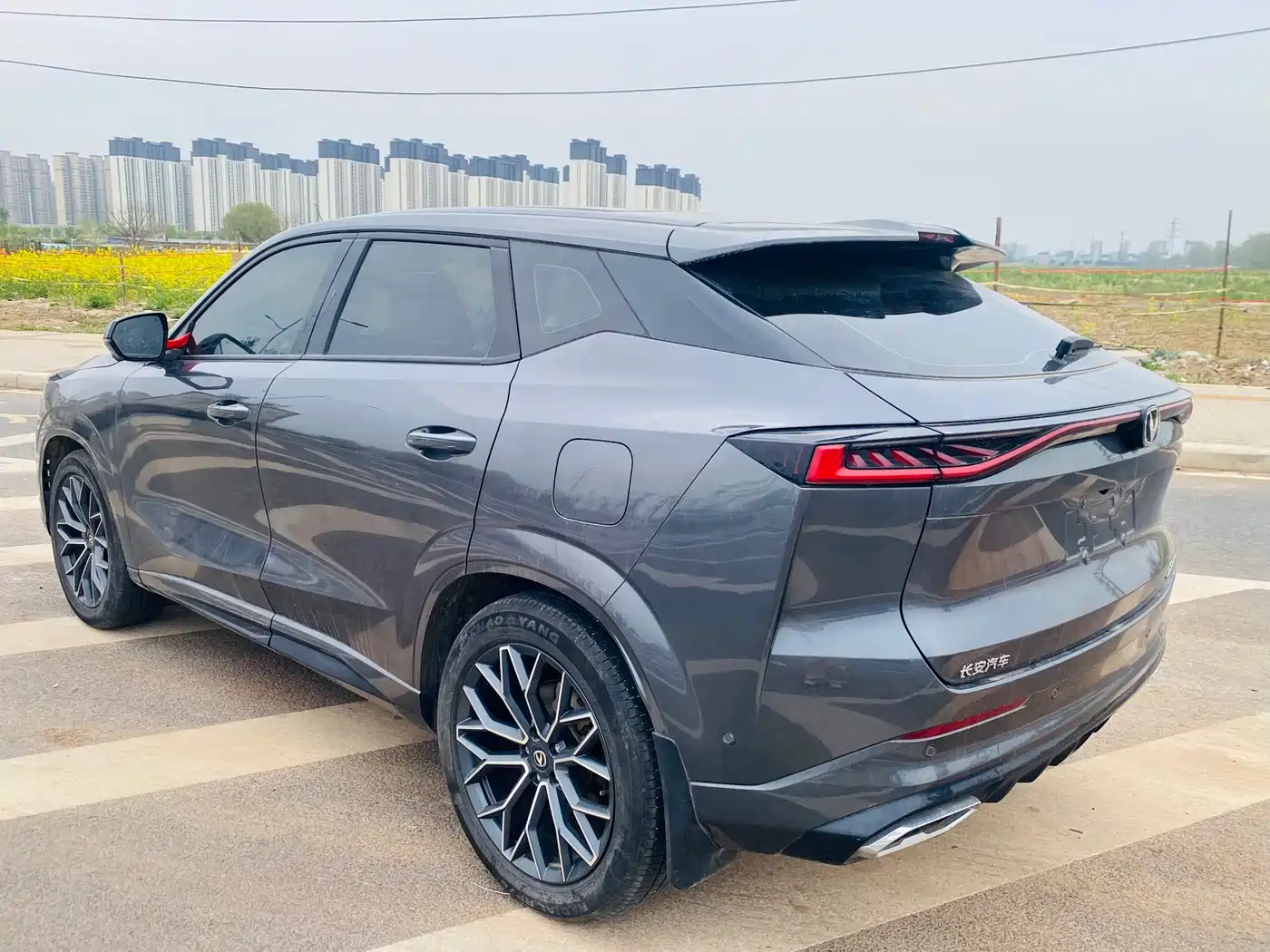 CHANGAN UNI Z NEW ENERGY