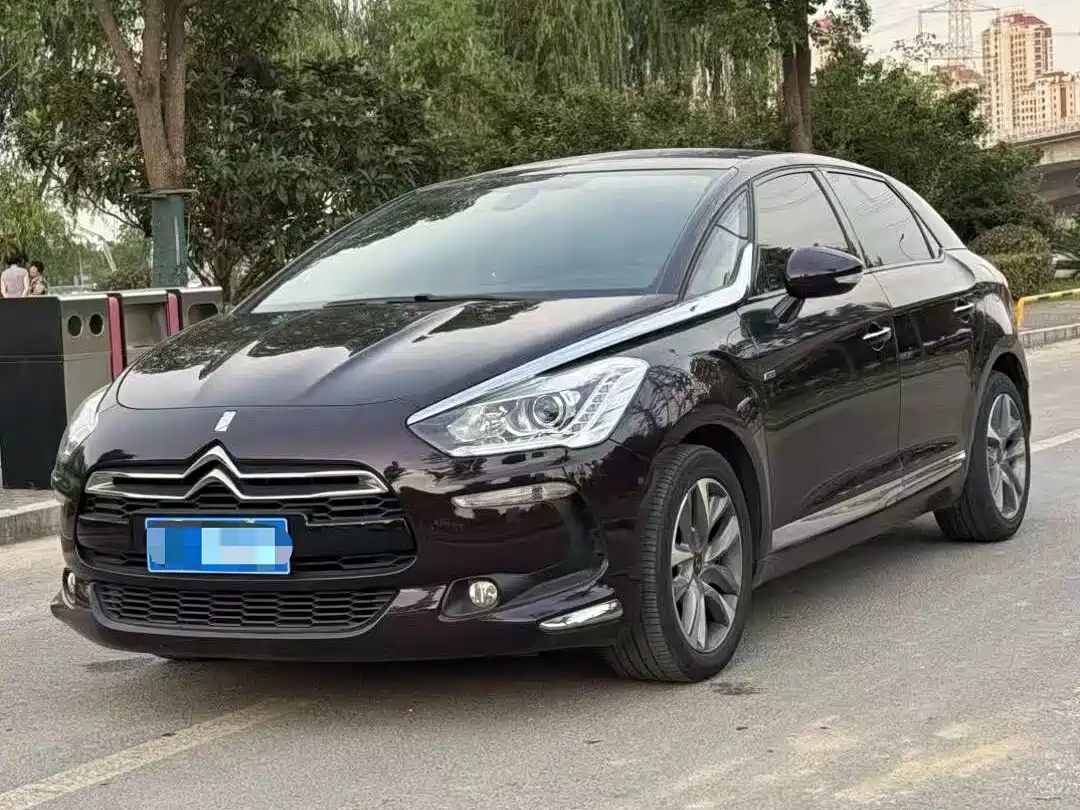DS 5 2014 2014 1.6T Luxury THP200
