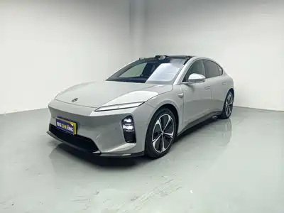 NIO ET5