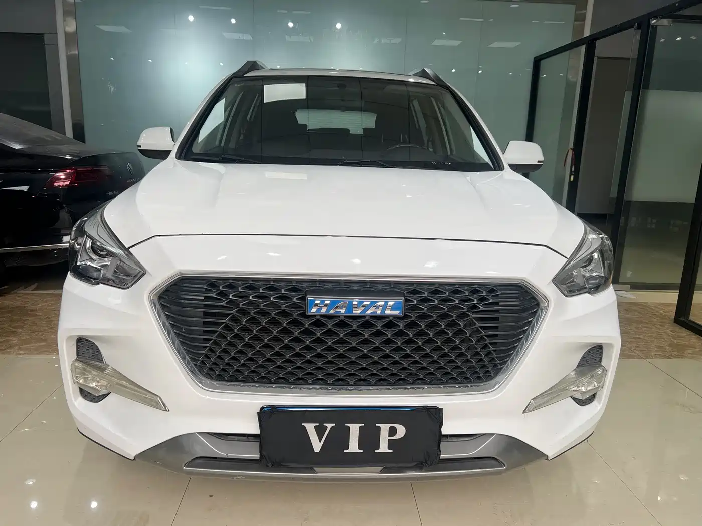 Photo 1 - Haval M6