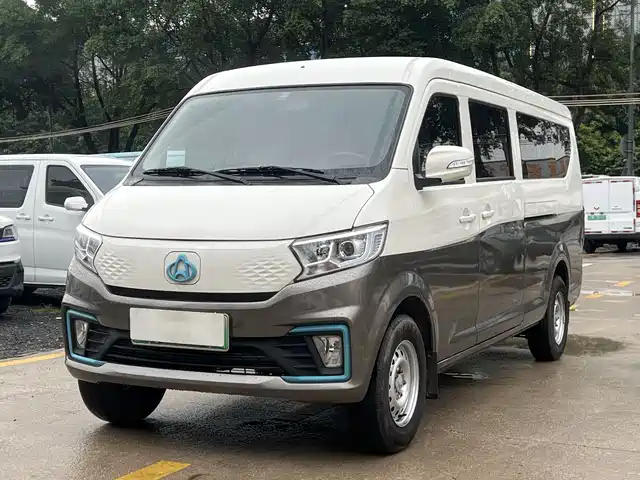  Changan Kuayue Kuayue Star V7 EV 2025 Model 285km Smart 7-seater CATL 2C 41.86kWh