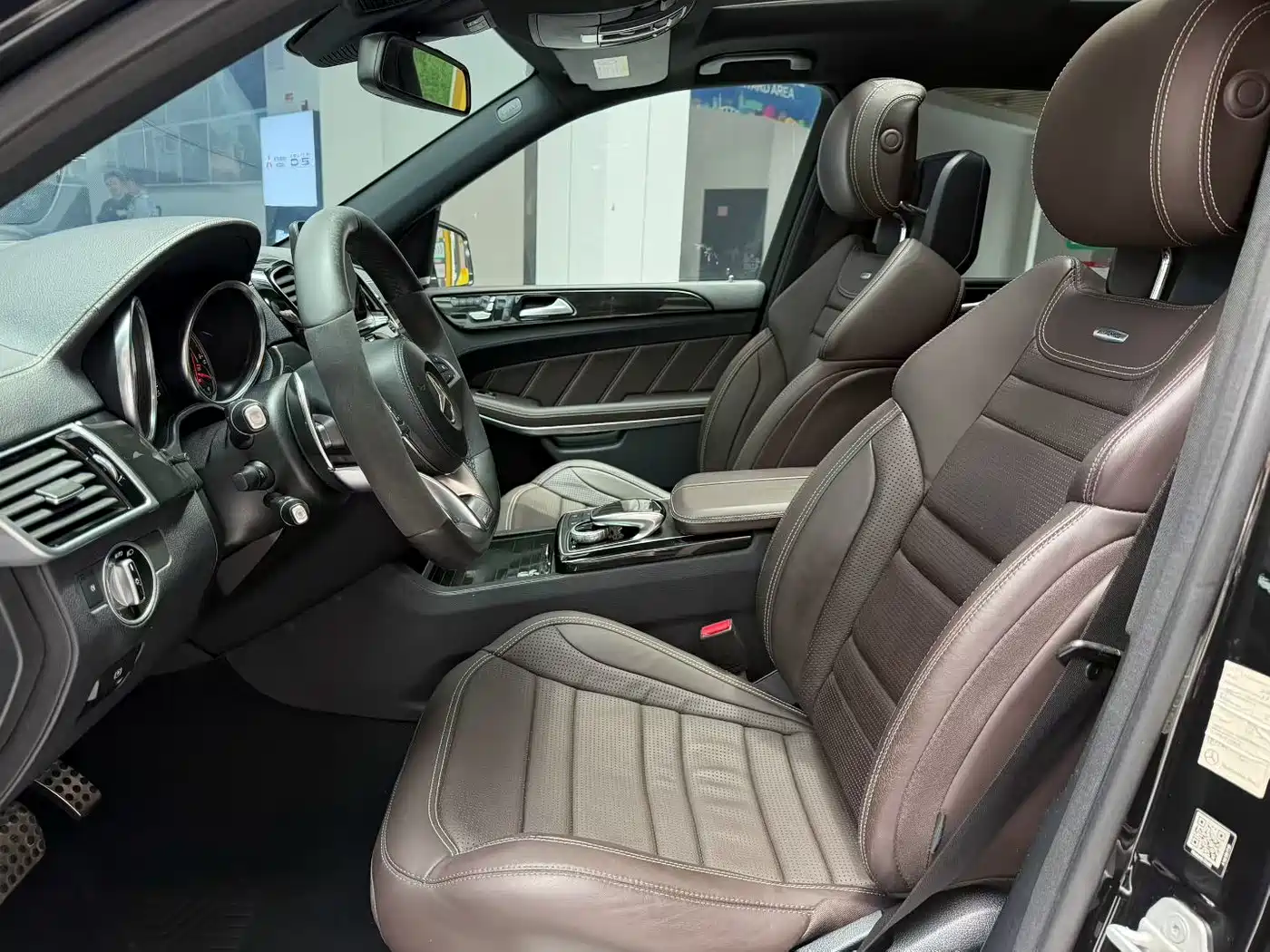 Mercedes-Benz GLS AMG 2016 AMG GLS 63 4MATIC фото 8