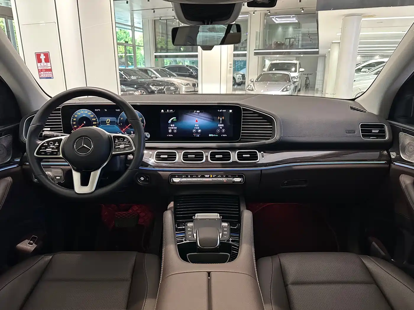 Mercedes-Benz GLE 2022 Facelift GLE 350 4MATIC Fashion фото 5