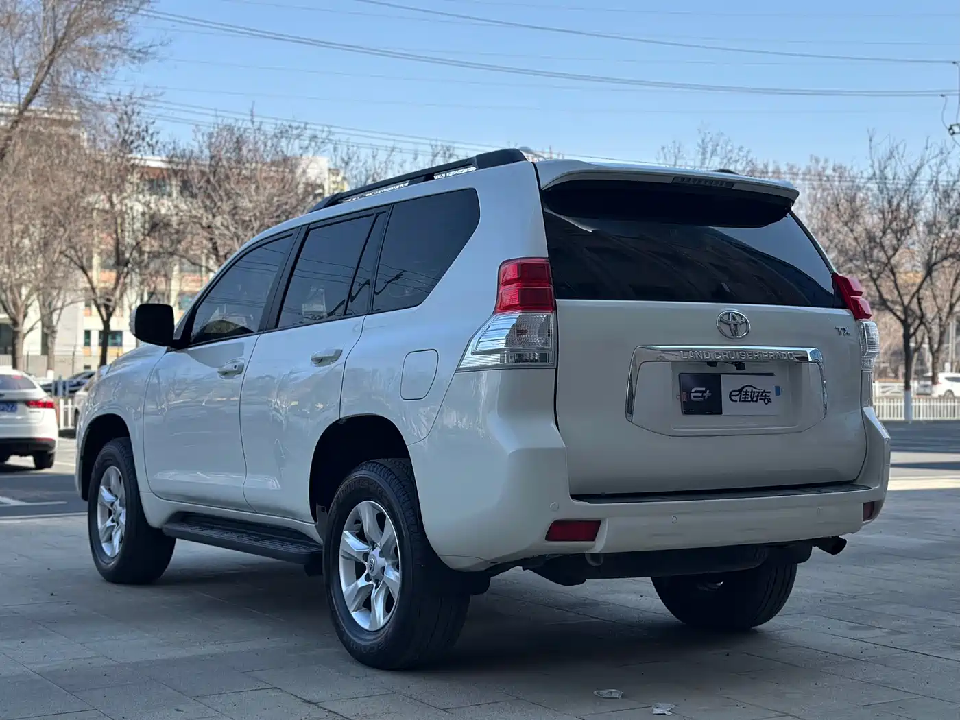 Toyota Prado (Import) 2010 2.7L Manual фото 14