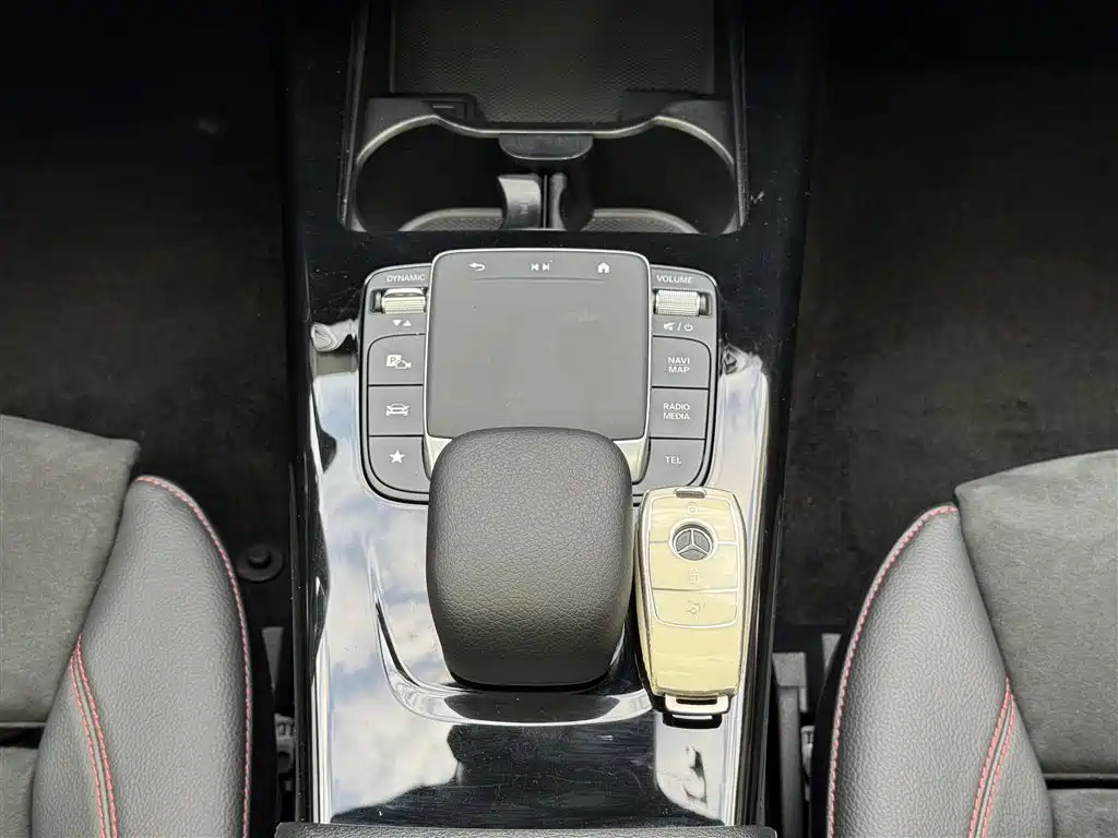 Mercedes-Benz A-Class 2023 A 200 L Fashion фото 21