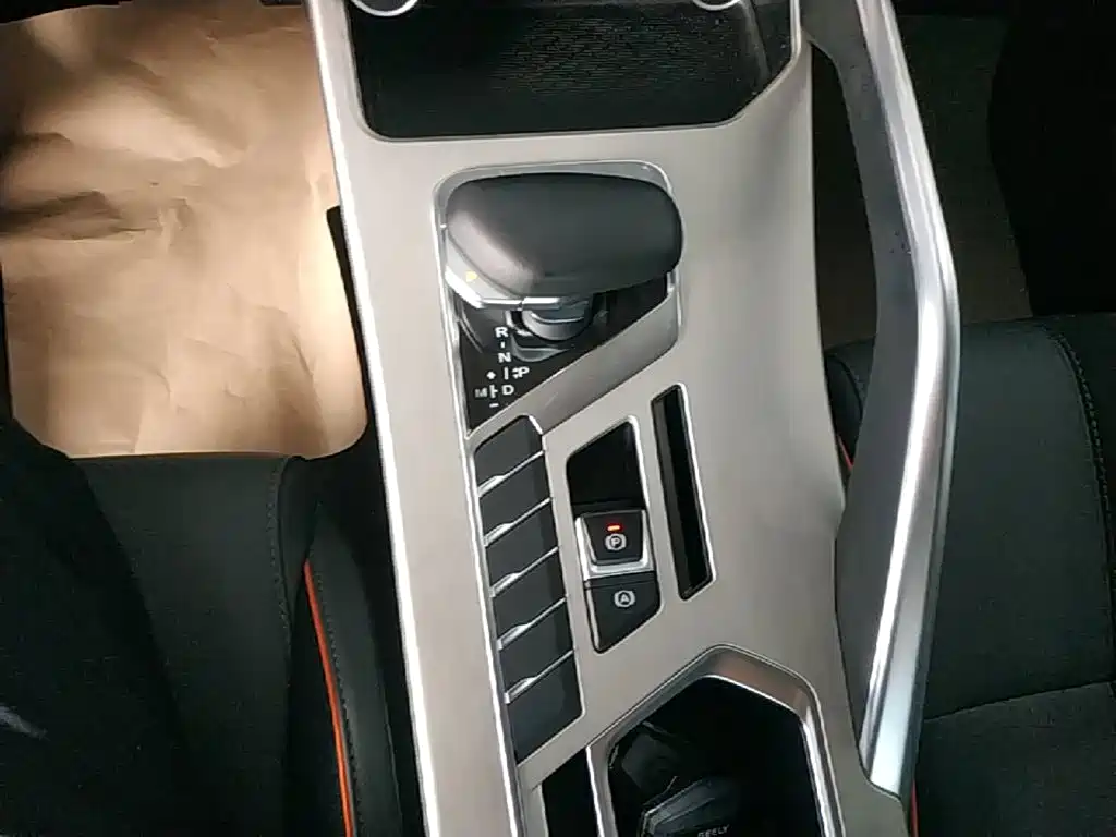 Geely Coolray 2024 2024 1.5T DCT Soaring Dragon Edition