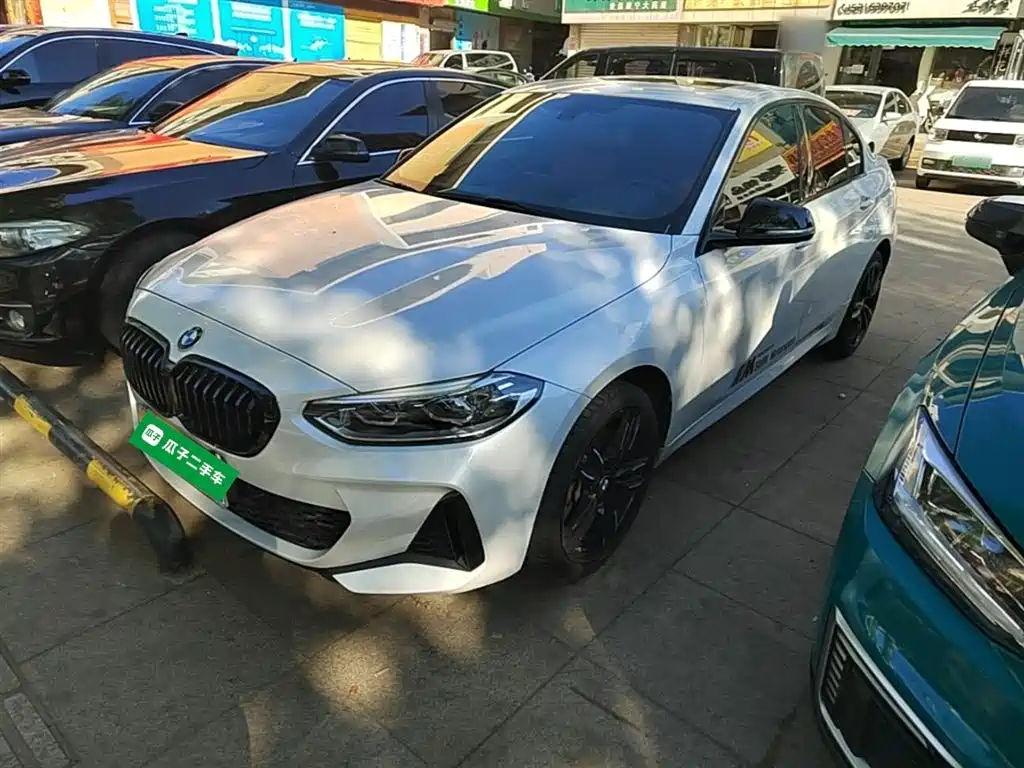 BMW 1 Series 2022 125i M Sport Shadow Edition