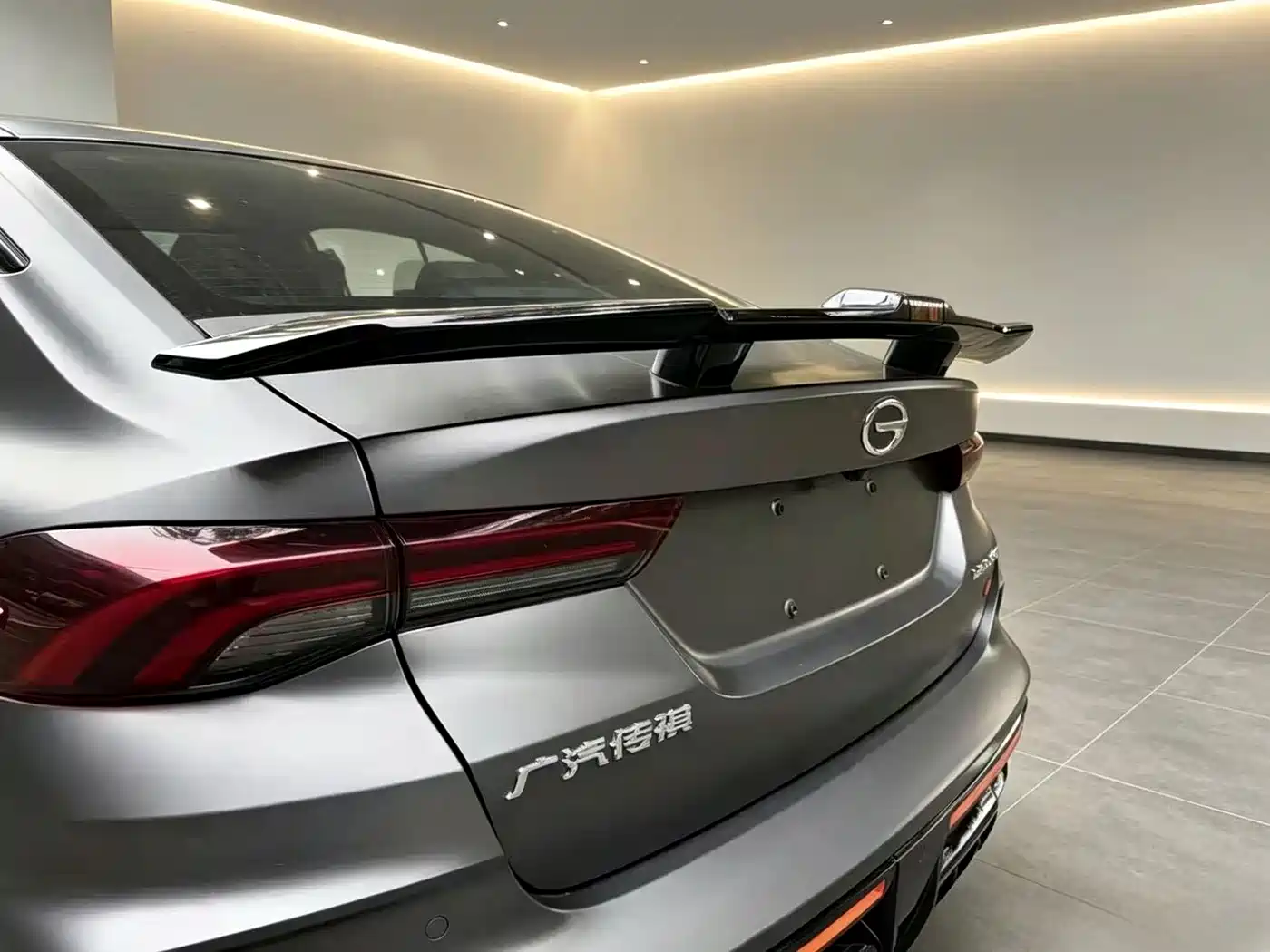 GAC Trumpchi Trumpchi Emkoo 2023 270T DCT J11 Edition фото 13