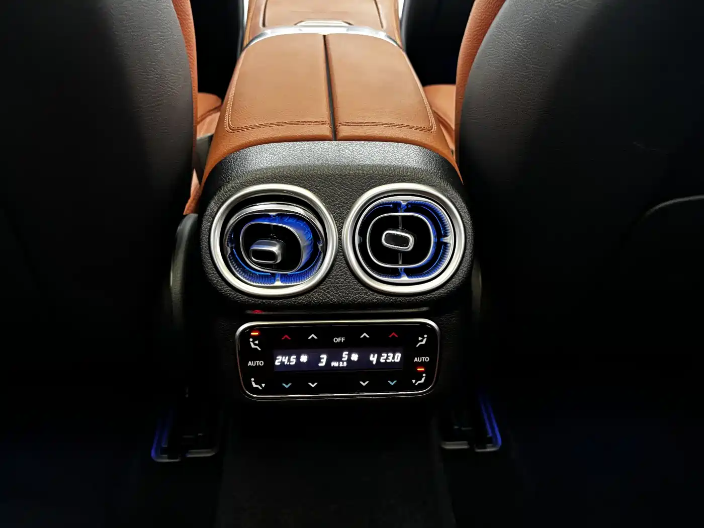 Mercedes-Benz GLC 2025 Facelift GLC 300 L 4MATIC Dynamic 5-seater фото 18