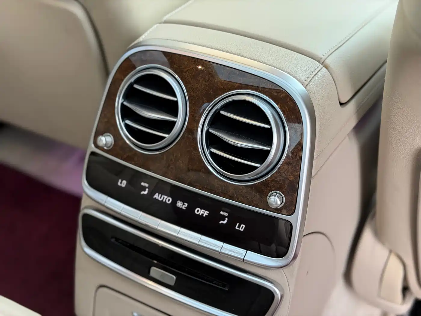 Mercedes-Benz S-Class 2014 S 400 L Premium фото 18
