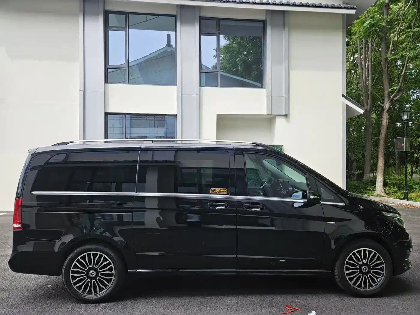 Mercedes-Benz V-Class 2018 V 260 Premium Edition China VI фото 5