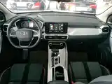 Фото 10 - Geely Coolray