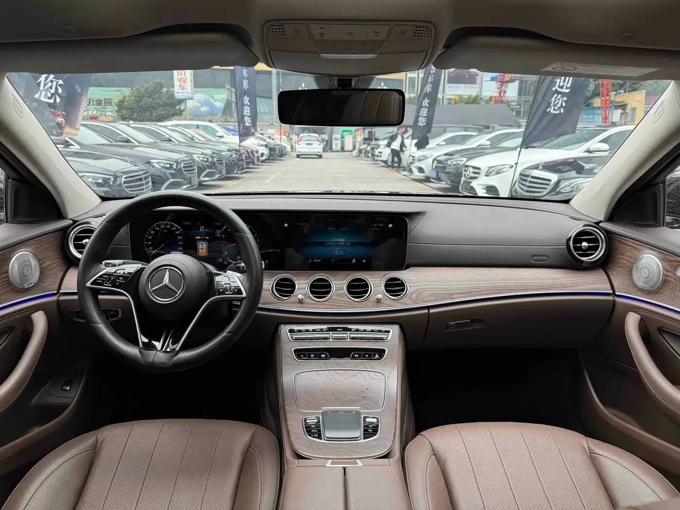 MERCEDES-BENZ E CLASS