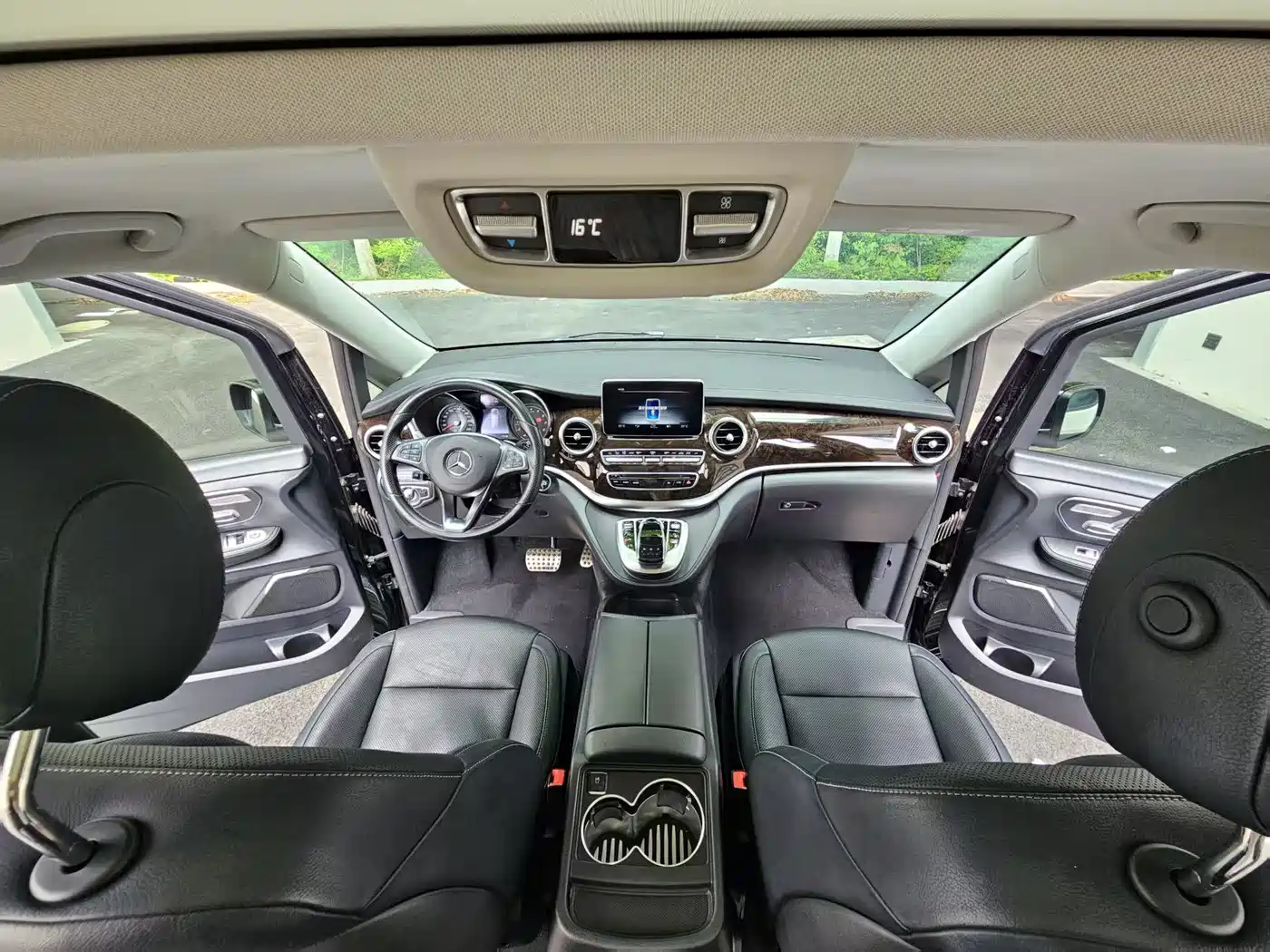 Mercedes-Benz V-Class 2018 V 260 Premium Edition China VI фото 16