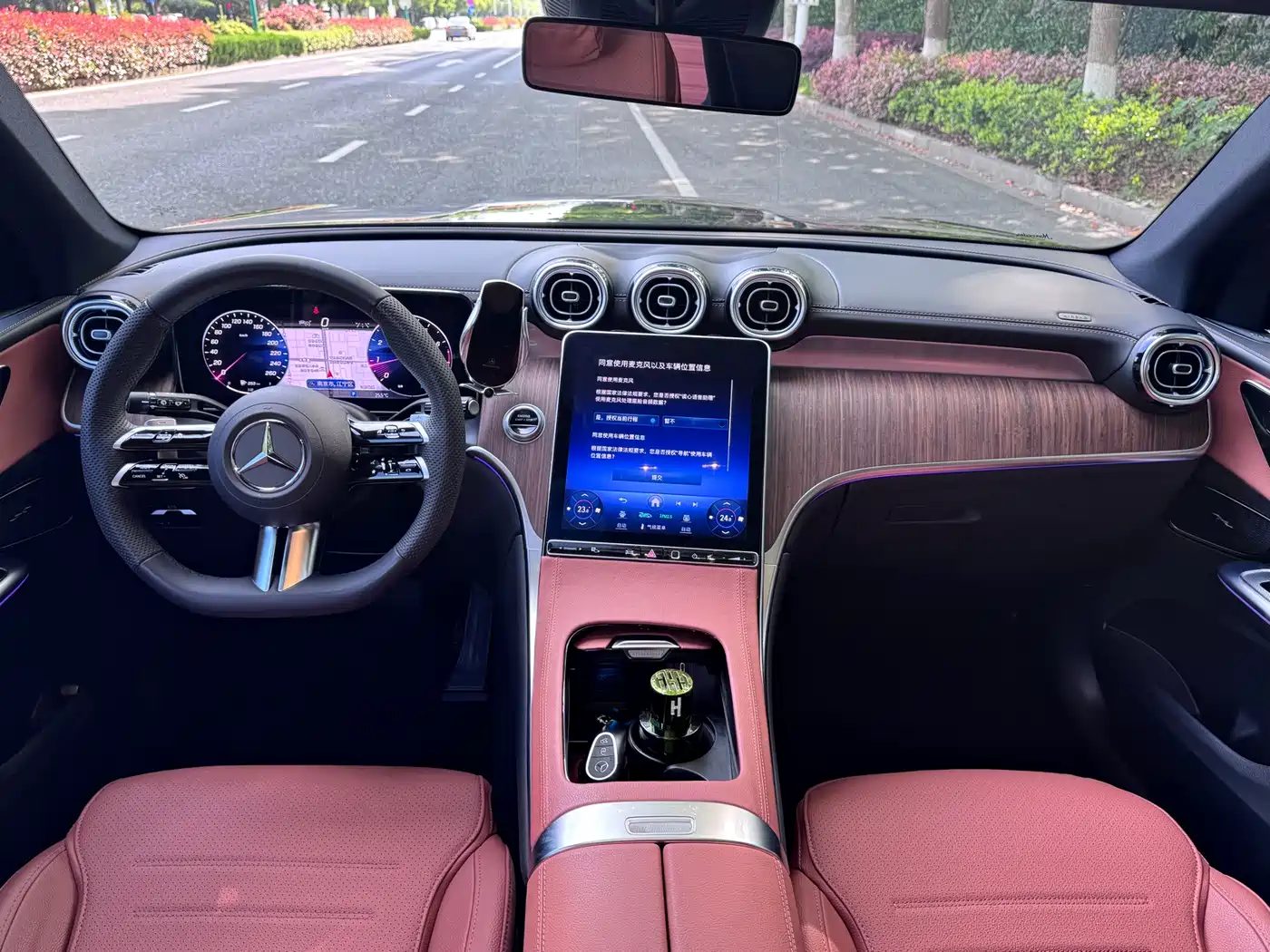 Mercedes-Benz GLC 2024 Facelift GLC 300 L 4MATIC Sport 5-seater фото 12