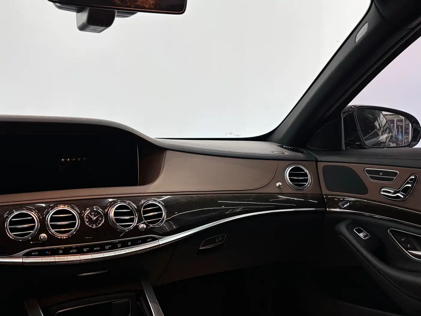 Mercedes-Benz S-Class 2018 S 320 L фото 7