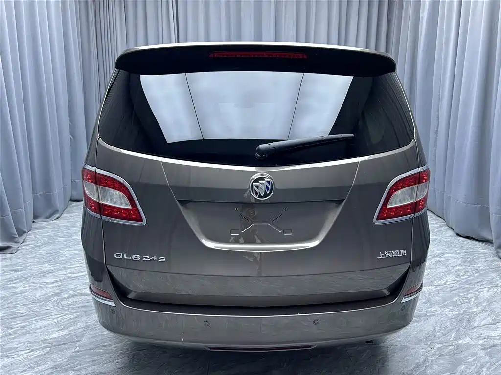 Buick GL8 2011 2.4L CT Luxury Business Comfort Edition фото 7