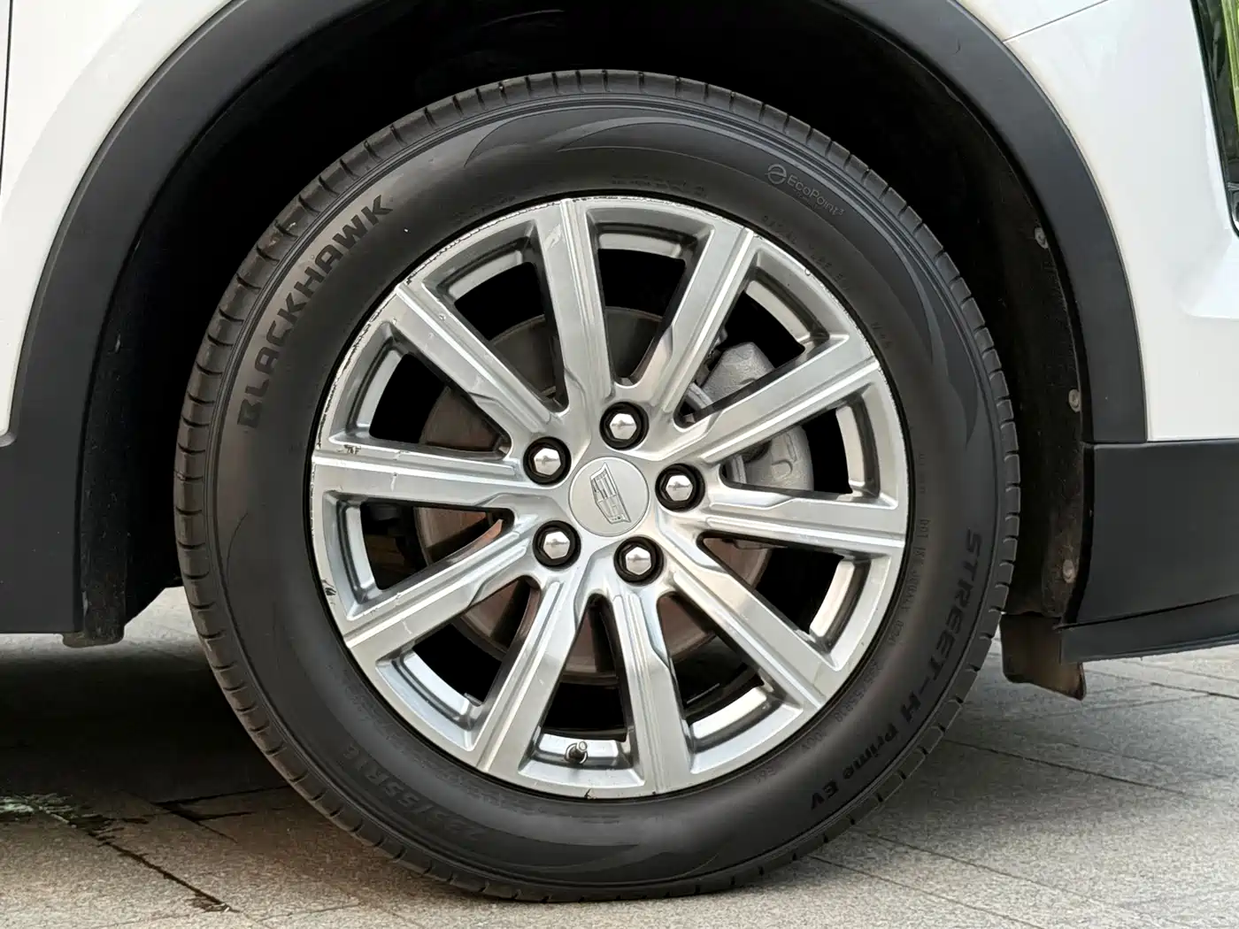Cadillac XT4 2021 28T FWD Premium Edition фото 16