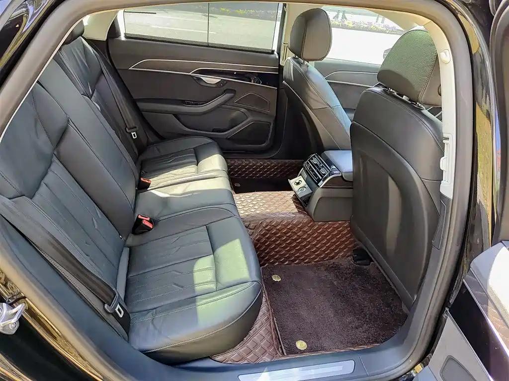 Audi A8 2018 A8L 55 TFSI quattro Launch Elite фото 11
