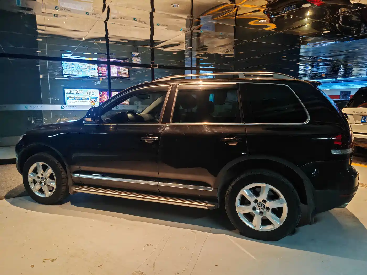 Volkswagen Touareg 2007 4.2L Premium фото 7