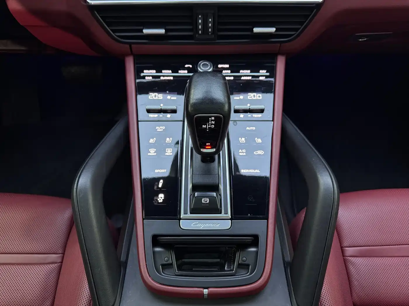 Porsche Cayenne 2023 Cayenne 3.0T Platinum Edition фото 21