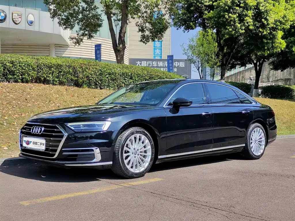 Audi A8 2018 A8L 55 TFSI quattro Launch Elite