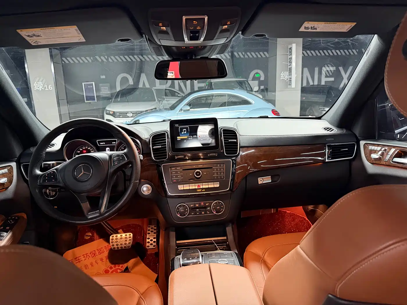 Mercedes-Benz GLS 2017 GLS 400 4MATIC Luxury фото 12