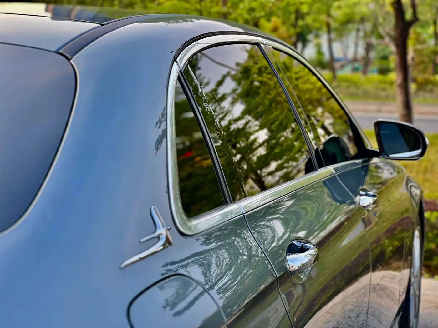 Mercedes-Benz E-Class 2020 E 300 L Sport Fashion Model фото 16
