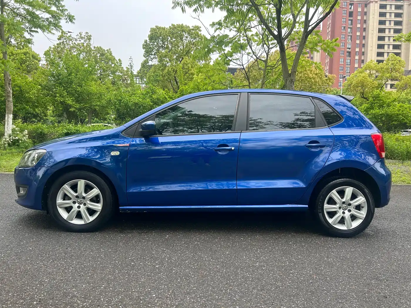 Volkswagen Polo 2011 1.6L Automatic Cool Edition фото 3