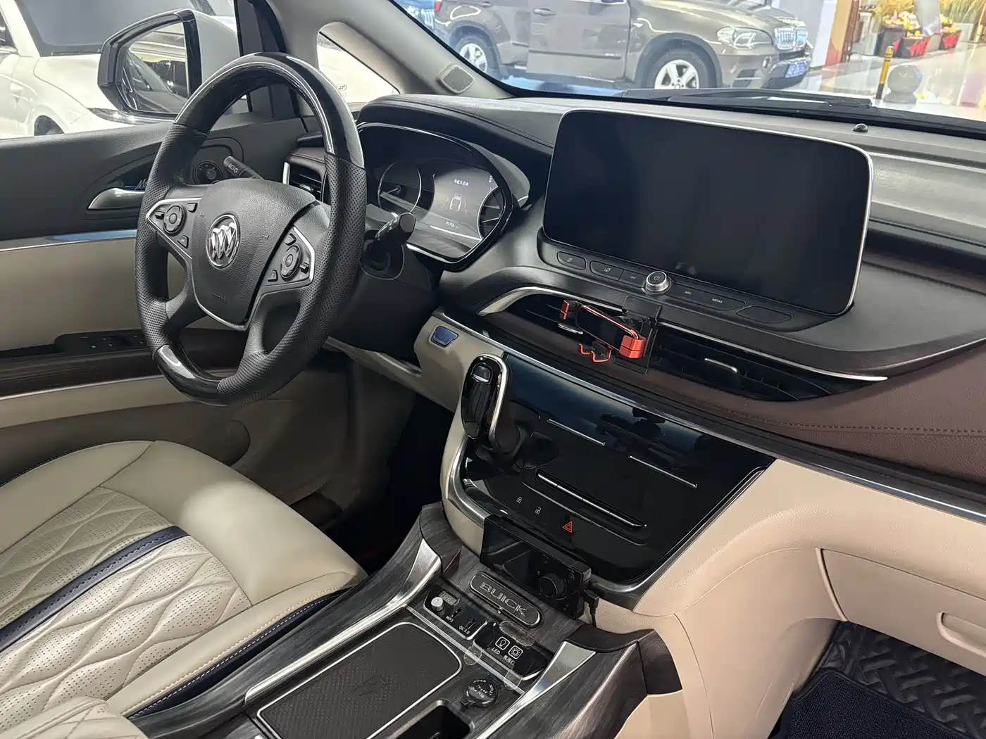 Buick GL8 2020 Model Land Business Class 652T Luxury фото 9