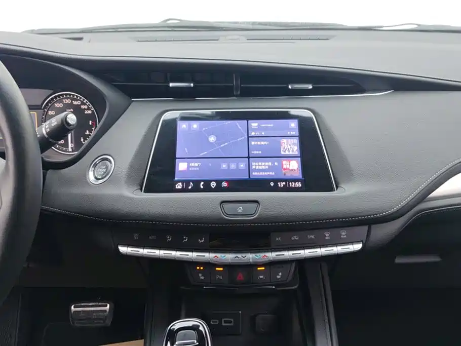 Cadillac XT4 2022 28T FWD Luxury фото 13