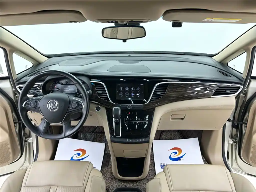 Buick GL8 2017 ES 28T Luxury China V фото 13