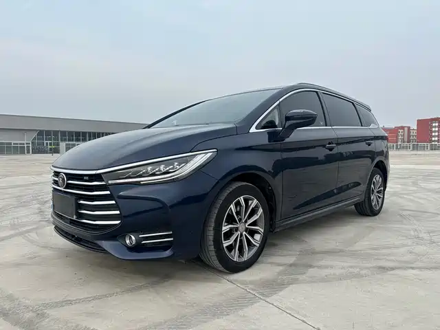 BYD SONG MAX
