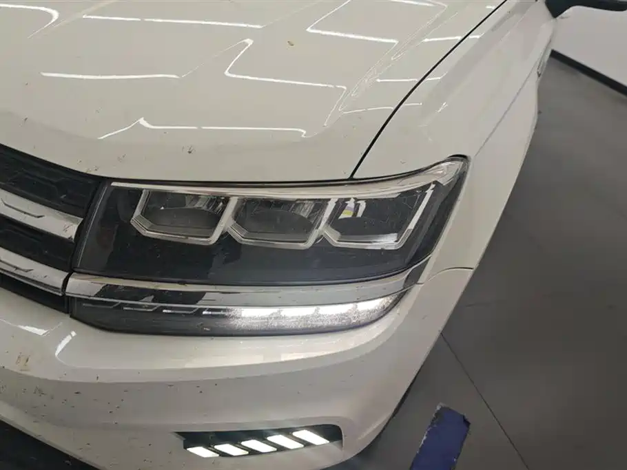 Volkswagen Tharu 2021 Model 280TSI 2WD Trend Edition фото 5