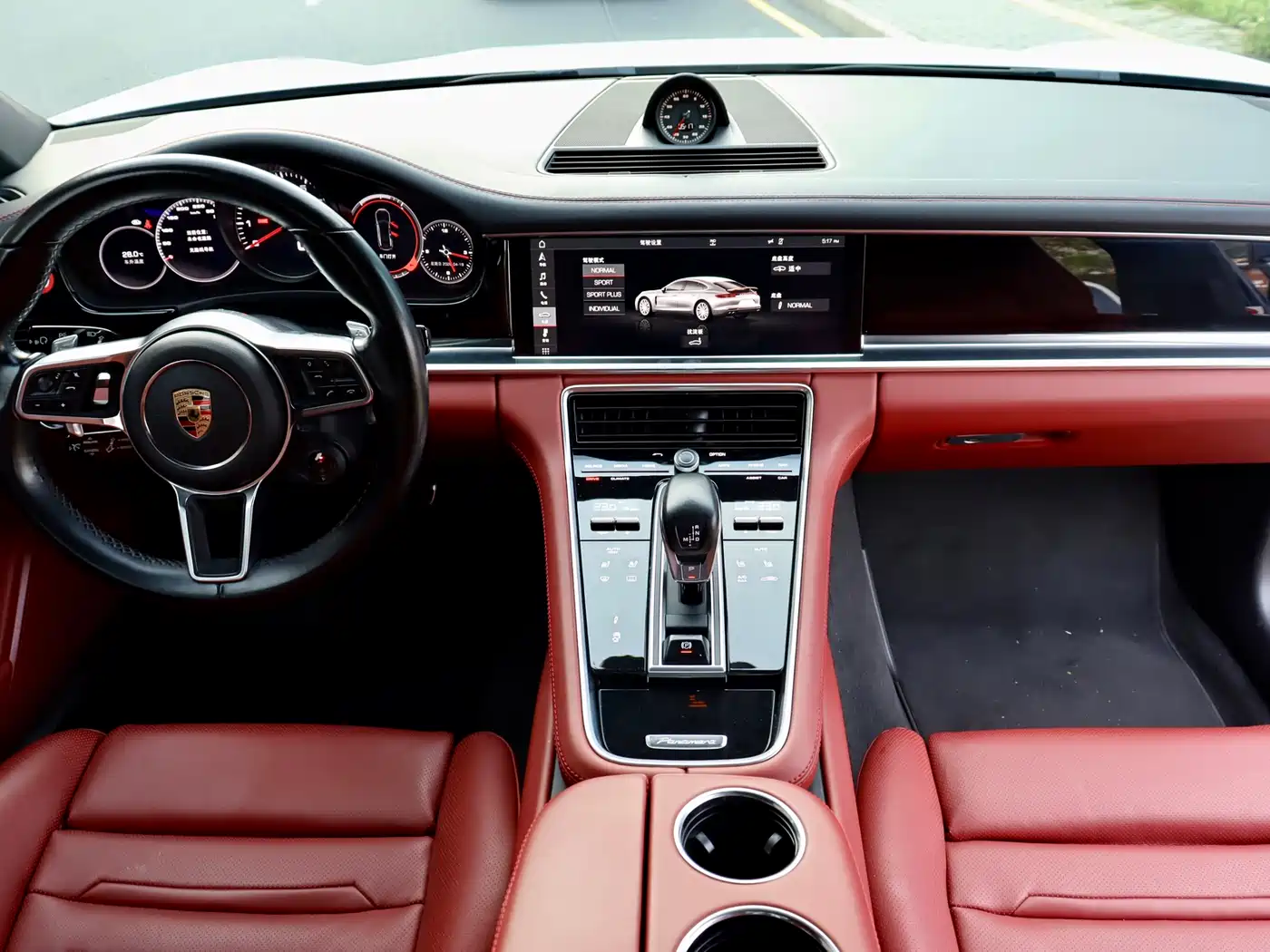 Porsche Panamera 2017 Panamera 4S 2.9T фото 16