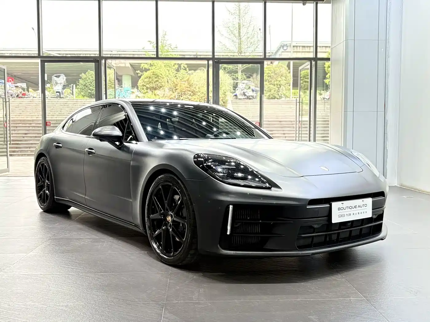 Porsche Panamera 2024 Panamera Executive Long Wheelbase 2.9T фото 3