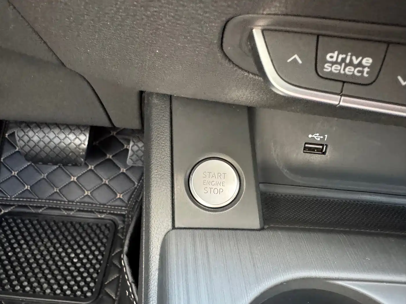 Audi A4L 2019 40 TFSI Progressive (China VI) фото 26