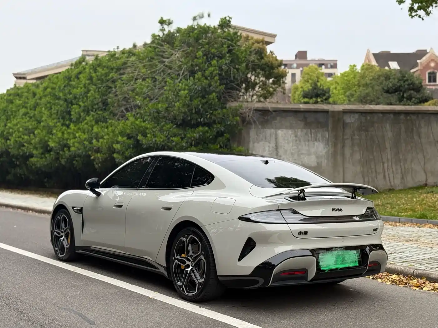 XIAOMI CAR XIAOMI SU7