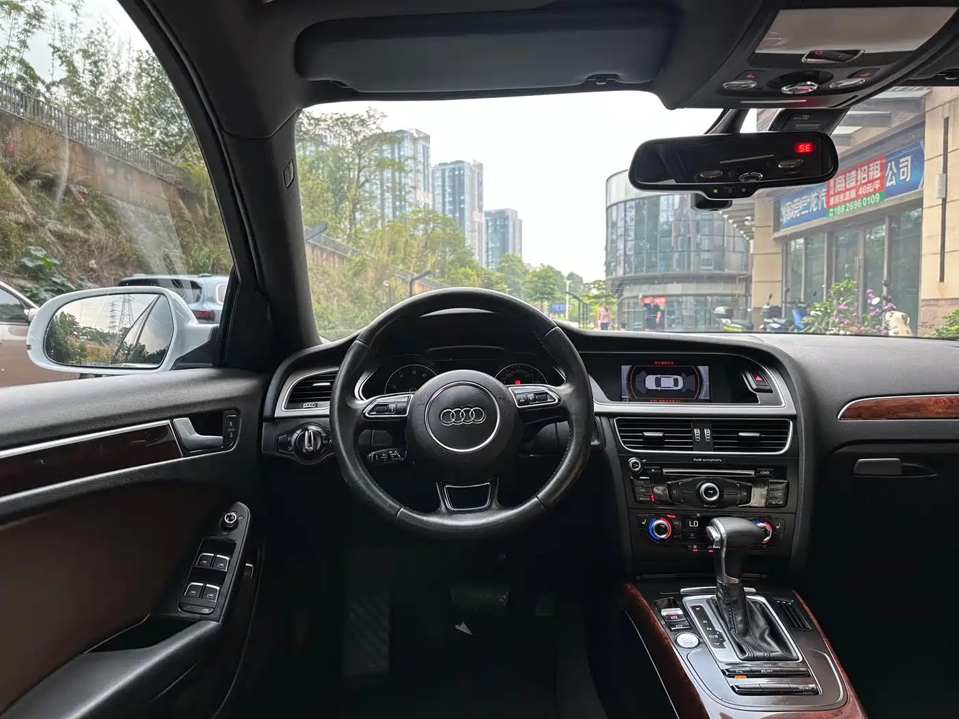 Audi A4L 2016 35 TFSI Collector's Edition S line Comfort фото 14
