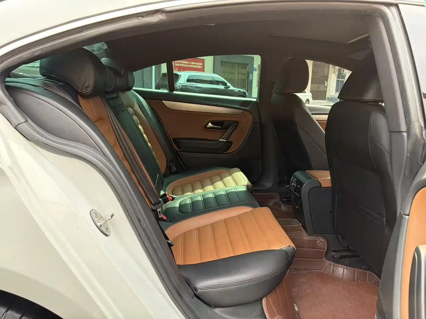 Volkswagen FAW-Volkswagen CC 2015 1.8TSI Luxury фото 10