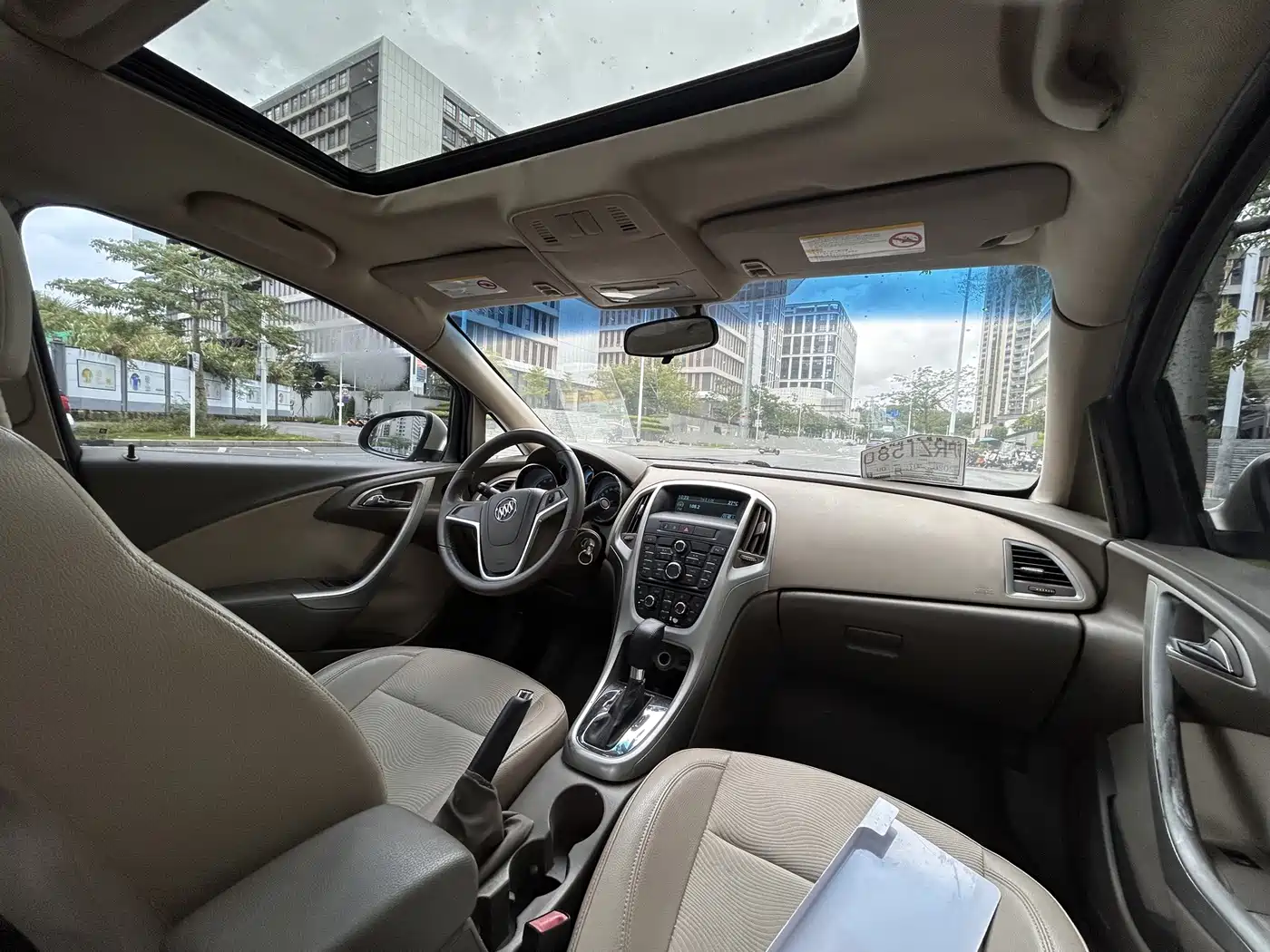 Buick Excelle 2011 2010 GT 1.6L Automatic Fashion Edition