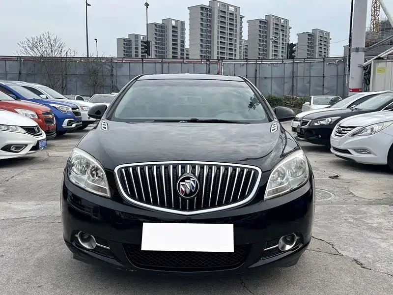 Buick Excelle 2013 GT 1.6L Automatic Fashion Edition фото 2