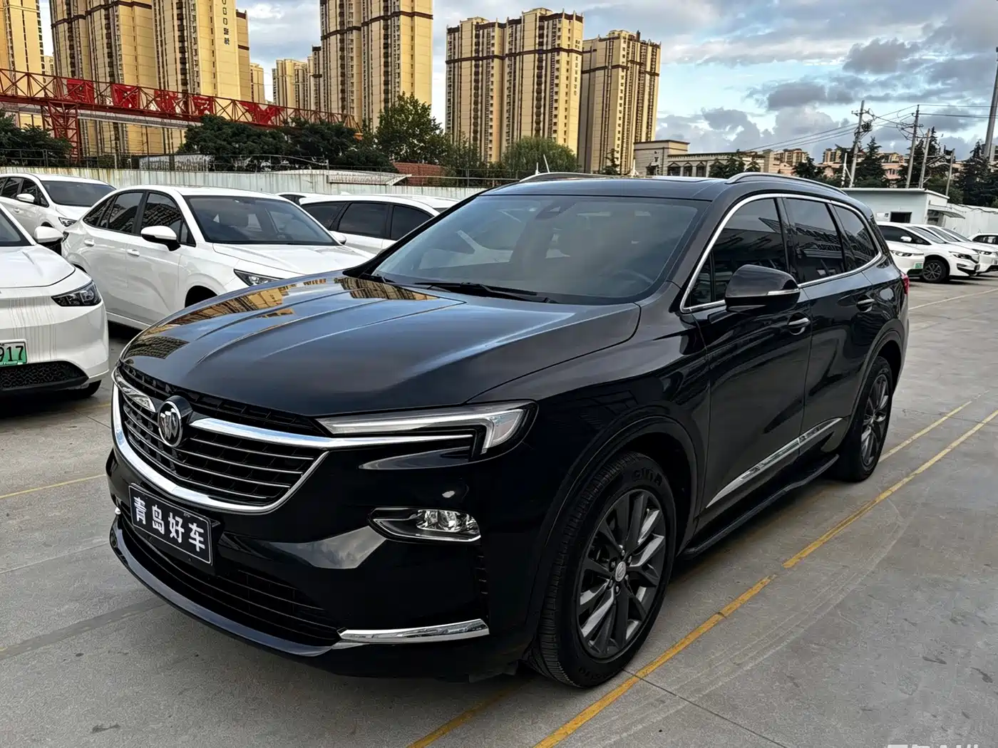 Фото 1 - Buick Enclave
