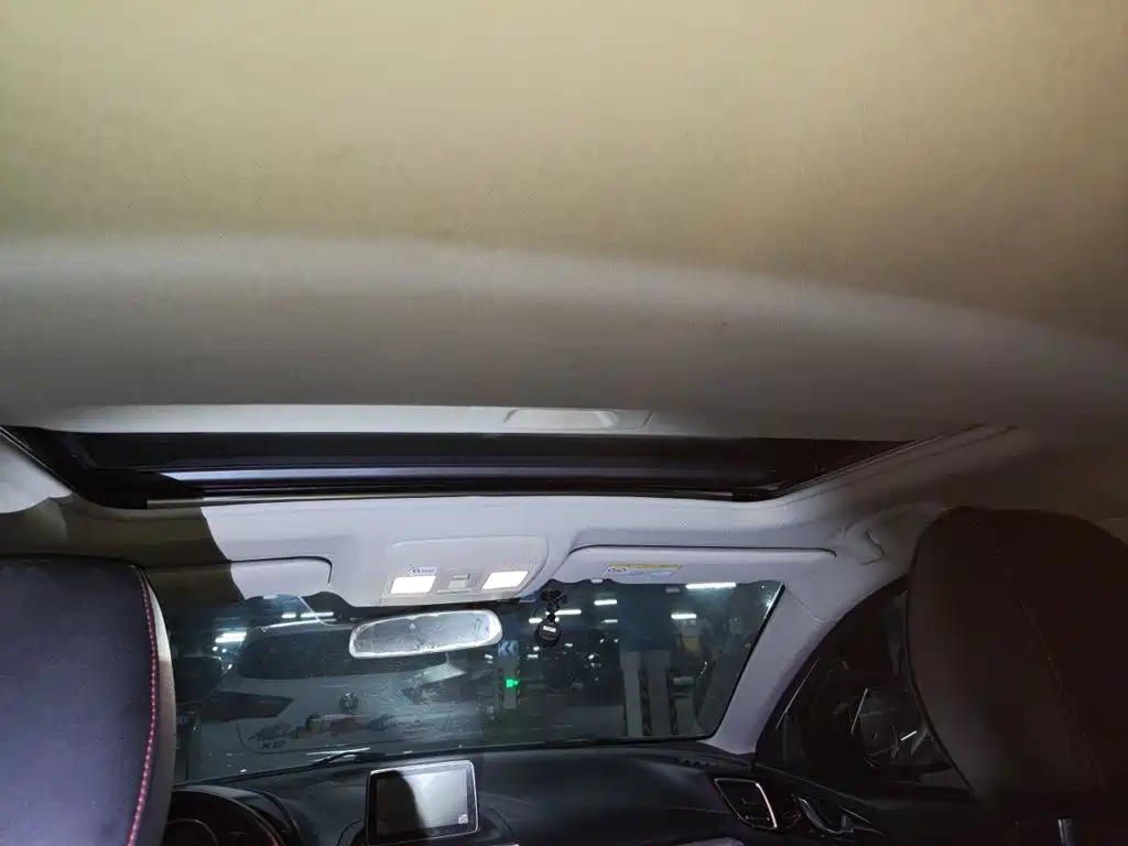 Mazda Mazda3 Axela 2014 2014 Sedan 1.5L Automatic Luxury