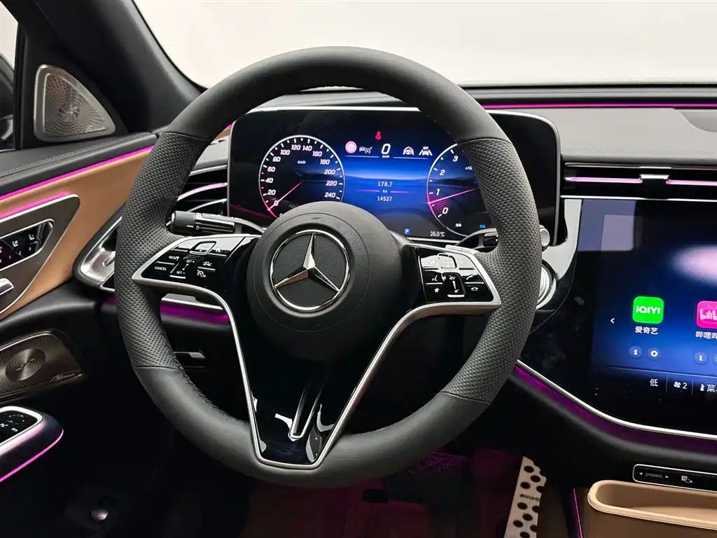 MERCEDES-BENZ E CLASS